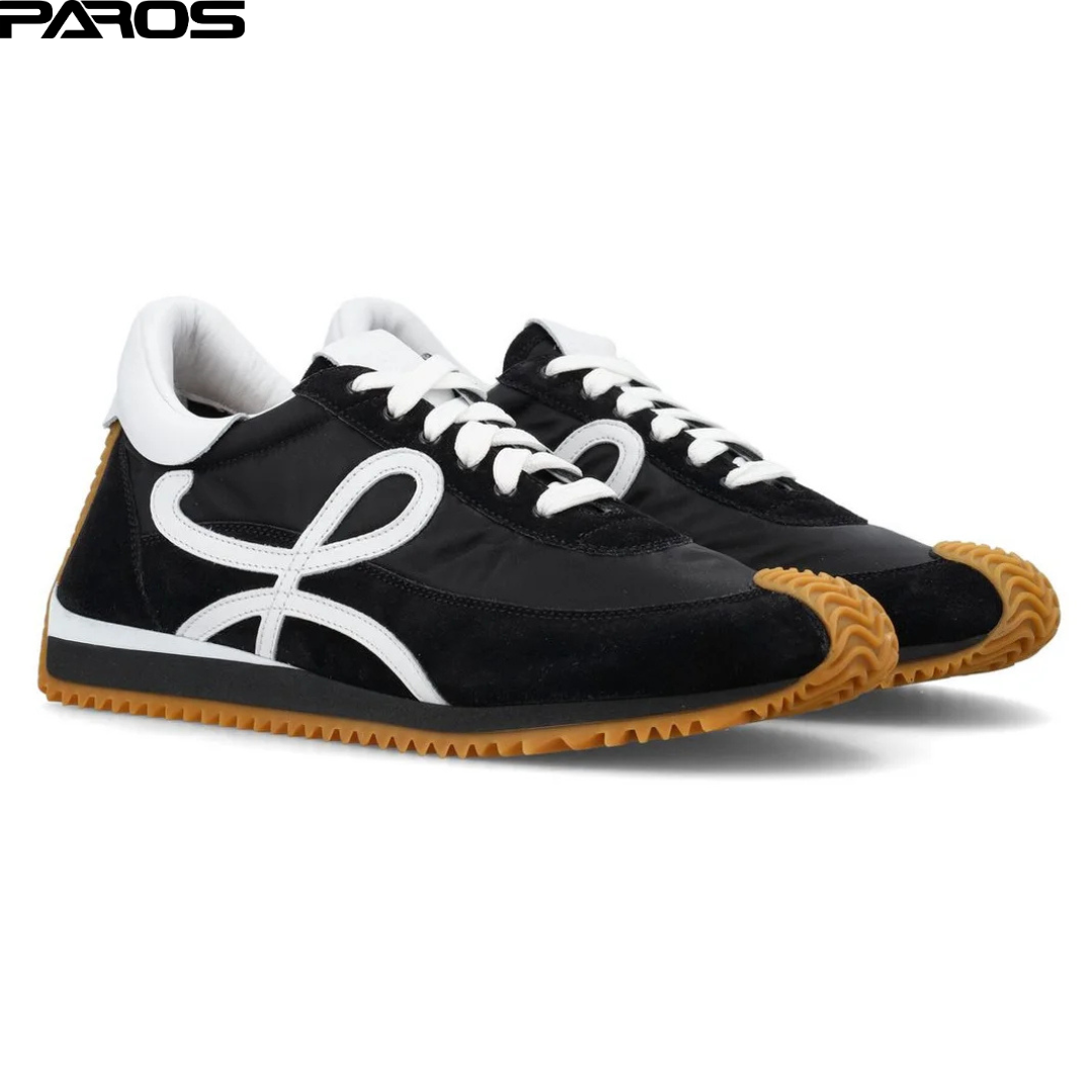 Loewe Flow Runner Black & White