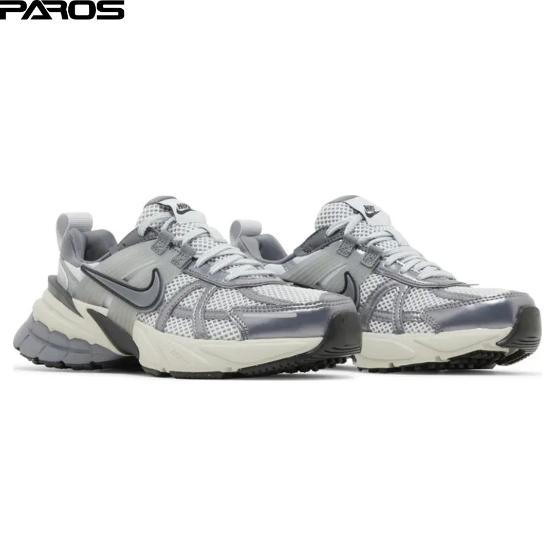 Nike V2K Run 'Pure Platinum Wolf Grey'